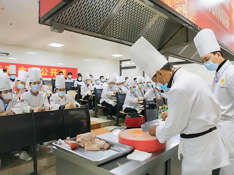 榆林学厨师烹饪哪个学校好全国好的厨师学校
